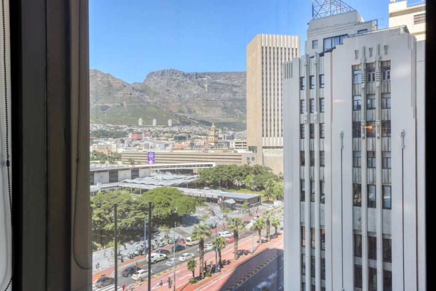 1 Bedroom Property for Sale in Cape Town City Centre Western Cape